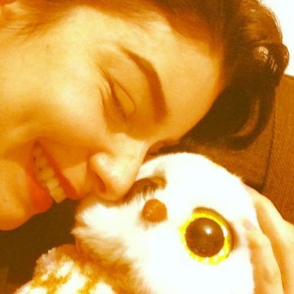 MERVE BOLUUR Yeni arkadam