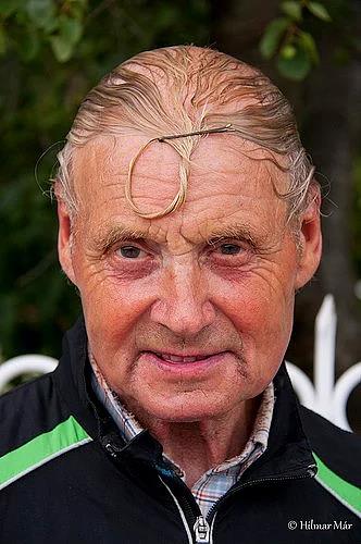 Ama yle demeyin, gerekten san ne dmesi ldrtr! =)