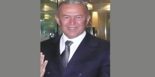 <p><b>47. SMAL AKURA-Anemon Onursal Bakan</b></p>  <p><b>2013 cirosu (Milyon TL) 100</b></p>    <p><b>alan says 1000</b></p>    <p><b>Manisa'dan turizme ald</b></p>    naat sektrnde faaliyet gsterirken 24 yl nce turizm sektrne giren Manisal iadam smail Akura, Anemon markasyla sektrde bir baar yks yazd. Bugn Trkiye?nin eitli noktalarnda 20 civarnda oteli bulunan Anemon Oteller Zinciri Onursal Bakan smail Akura?nn hedefi irketi ortak almadan 50 ubeli bir marka haline getirmek. 72 yandaki Akura, kltr sanat faaliyetlerine destek veriyor. Manisa Anemon Arkeoloji ve Etnografya Mzesi?nin yapmn stlenen Akura, Manisa?da yaklak dokuz yldr devam tarihi Agai blgesindeki kazlarn sponsorluunu da yapyor. Ayrca Ktahya avdarhisar?da dnyada ilk borsa binas ile tiyatro ve buna bitiik stadyum bulunan Aizanoi antik kentindeki kaz almalarna destek veriyor.