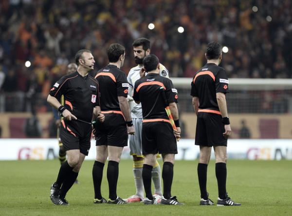 Fenerbahe kan kartlarn tekrar saylmas iin TFF'ye bavurmu