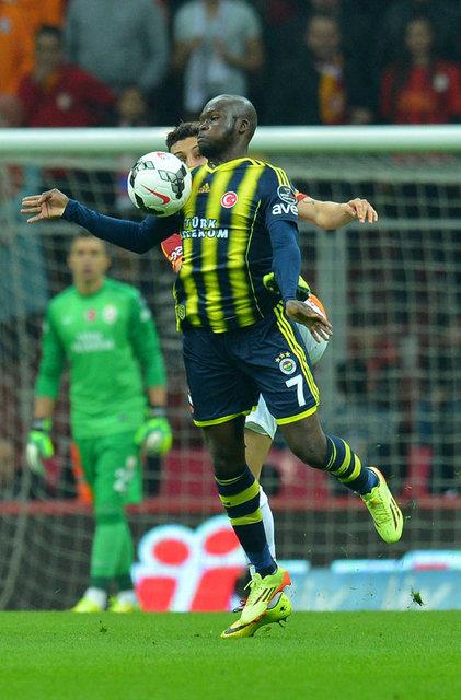 - Emre ve Melo elele ksalar ne gzel olurdu.. Hakem de rahat ederdi, biz de..