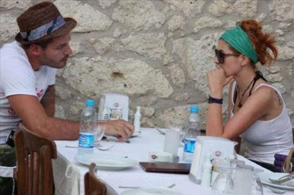 DEN�Z �AKIR VE N�HAT ALPTU� ALTINKAYA