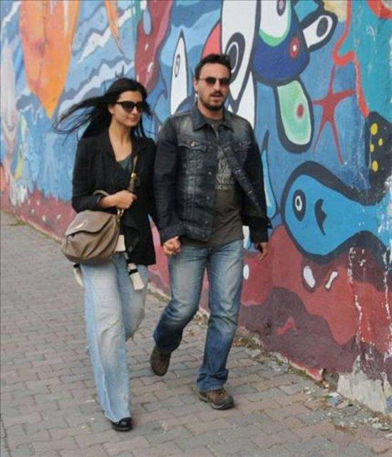 TUBA B�Y�K�ST�N VE ONUR SAYLAK