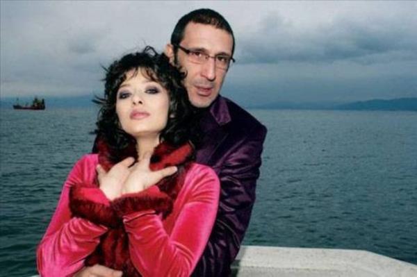 <p>Melekler Adas�</p>  NURG�L YE��L�AY VE CEM �ZER