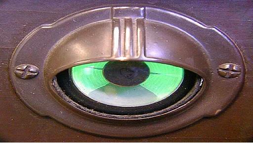 <p><b>6. Henz gz kresi nakli yaplamamaktadr</b></p>  Gz ile beyin arasndaki balanty salayan optik sinir herhangi bir mdahaleye kar son derece hassastr.