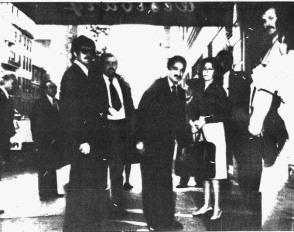 Ecevit'e yurtdnda da suikast giriiminde bulunulmutu. Rum suikast Stavros Psihopedrisdes New York Waldorf Astoria Oteli'nde Temmuz 1976'da Blent Ecevit'e silahl saldr giriiminde bulunmutu. Suikast otelin lobisinde bulunan Ecevit'e silah dorulttuunda kendisini korumakla grevli FBI Ajan Bernard Johnson, saldrgann zerine atlam, bouma srasnda FBI ajan elinden yaralanrken, Ecevit olay yerinden uzaklatrlmt.