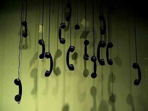 Birini aradnzda "aradnz kiiye ulalamyor" mesajn erken duyuyorsanz telefon kapal, ge duyuyorsanz telefon ekmiyordur.