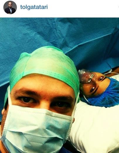 Markafoni'nin sahibi Tolga Tatari, ei dil Tatari ile oullar Ali dnyaya gelmeden nce.