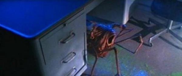 17. The Thing <p>Filmin ad�: The Thing/�ey</p> Y�l�: 1982 <p>Y�netmen: John Carpenter</p>