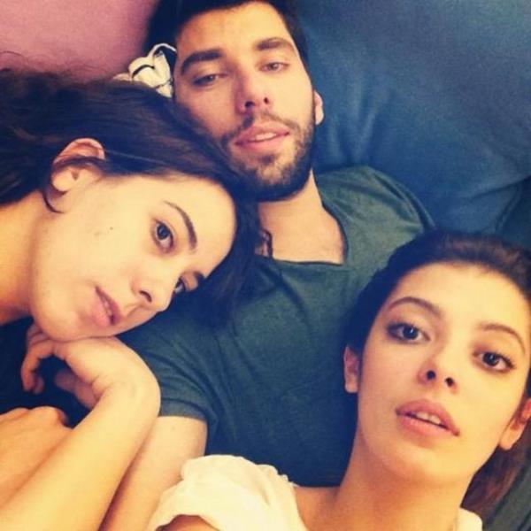 SELN EKERC Bu hangi dizinin afiiydi