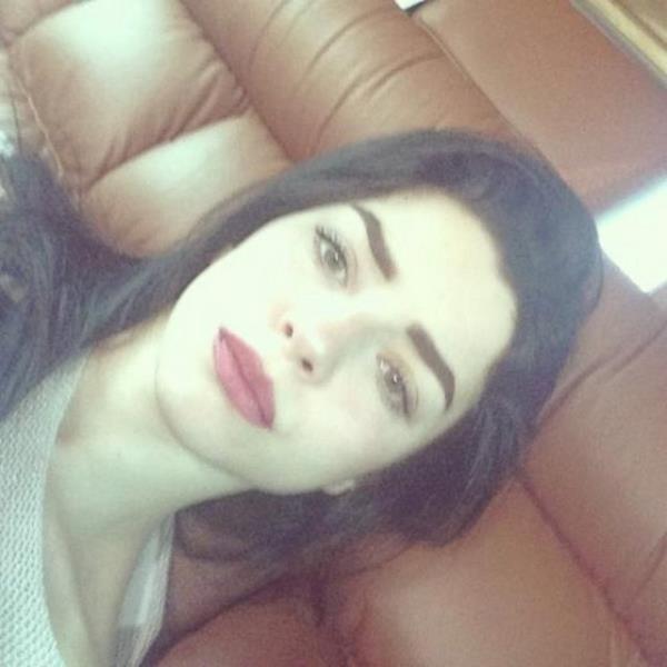 MERVE BOLUUR O zaman ben gideyim