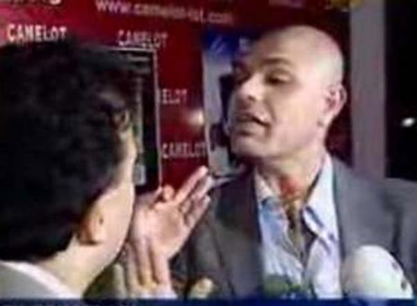 Birka yl nce Trkiye'nin gndemini igal eden ve ok konuulan olaylardan biri de; arkc Alihan'la Ajdar arasnda yaand. 'ikita Muz' ve 'Nane Nane' gibi ilgin arklar seslendiren Ajdar'n szlerine sinirlenen Alihan Ajdar' dvmt