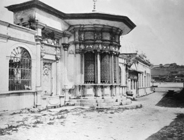 Eyp Cesmesi, Trbeler ve Mihriah Valide Sultan Sebili, 1894