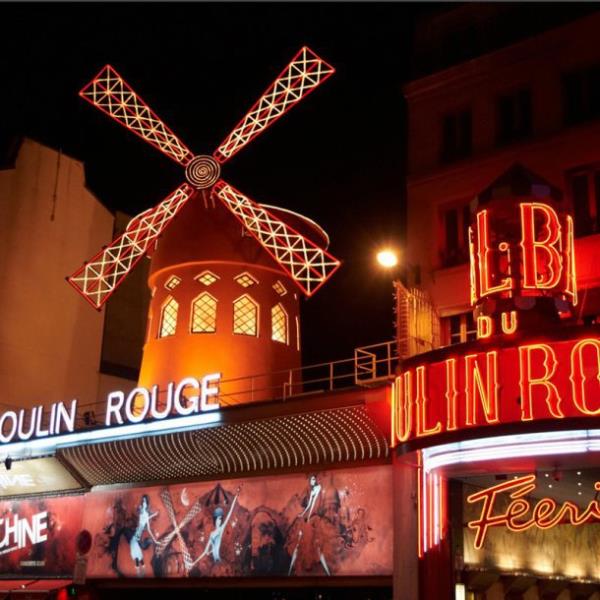 Paris / Moulin Rouge