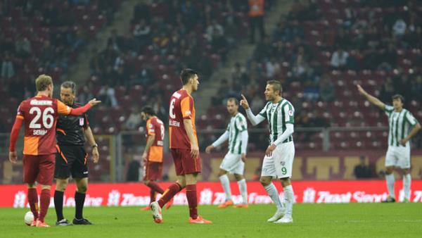 hahaha bursa gs ma bilet fiyat 800 liraym, 200 liraya kombine satlr :)