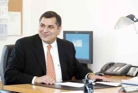 Raman Berent Grubu/irketi: Philip Morris Bilgi: Philip Morris International Ortadou blgesi bakan yardmcs olarak nemli bir corafyada irketin tm stratejilerinden sorumlu.