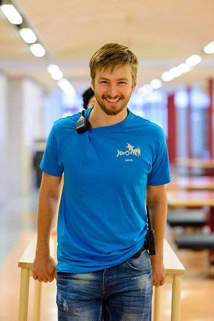 32. Cosplay bulumasnda grevli olan fotojenik gen