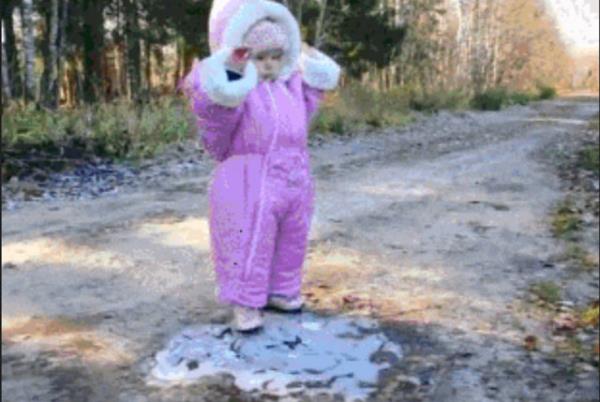 <p><b>2. Kn kayak keyfi yapmak </b></p>  Her k dik bir yokuta bazen naylonla bazen kundurayla buzun zerinde ov yapmay, yarlar dzenlemeyi ve dp glmeyi ieren gzel oyunlardr.