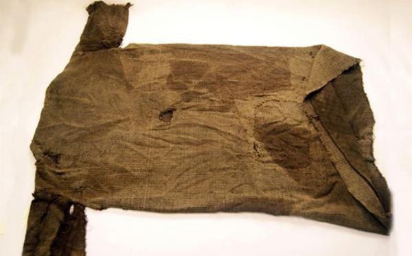 Norve'te buzullarn iinde bulunmu 1700 yllk kazak.