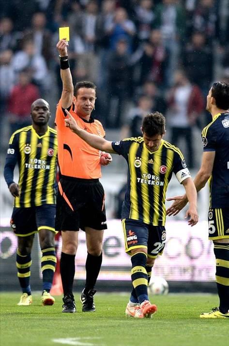 GNN SZ: G.Sarayllar iin esas ac Kasmpaa'dan 4 yemeleri deil bugn Beikta'a kar Fenerbahe'yi tutmalardr