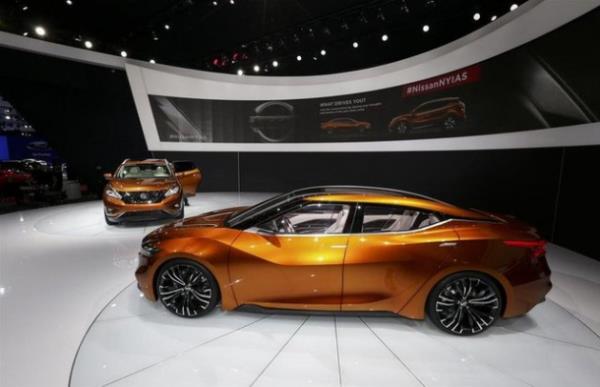 Nissan Sport Sedan Konsept