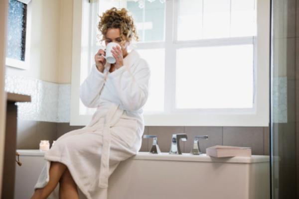 "Birok yetikin iin gnde 300'den 400 miligrama kadar normal kabul edilir ama bu ka kilo olduunuza, genetik yatknlnza ve birok dier faktre gre deiir" diyor Carpenter.