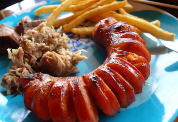 Gltekin, katk maddelerinin rnlerde ne kadar kullanlacann Trk Gda Kodeksi'nce belirlendiine iaret etti.