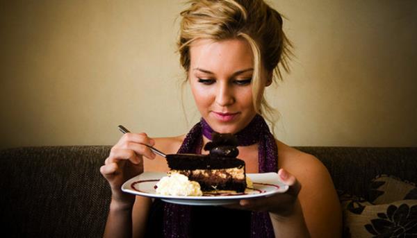 Tatl biskviler de tuz ierir. Mutlaka etiket bilgisine baklarak gdalarn tuz ve sodium ierii takip edilmelidir.