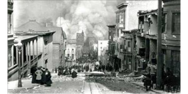 <b>1906 Arnold Genthe</b>    <p>Bu fotoraf 18 Nisan 1906 tarihinde Arnold Genthe tarafndan dn bir makine ile San Fransisco'da ekildi. Depremden sonra kan yangnn fotorafs Genthe, Greta Garbo'yu dnyaya tantan adam olarak da anlyor...</p>