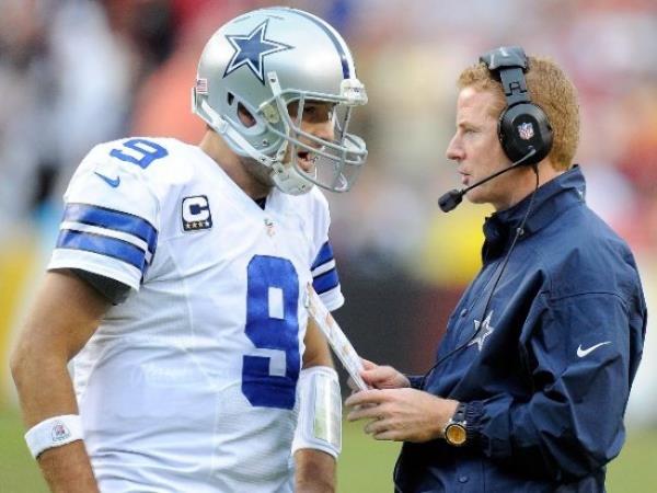 Game of Thrones'un yazar George R.R. Martin bir arkadayla futbol zerine girdii iddiay kaybedince, kitaplarna bir karakter sokmak zorunda kalmtr. Bu karakter 'Sir Patrek of King's Mountain'dir. Eer dikkat ederseniz bu karakterin hanedannz sembol Amerikan Futbol takm Dallas Cowboys'un amblemidir. Kitabn ilerleyen blmlerinde bu karakter devler (Giants) tarafndan ldrlmtr.