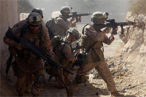 <p><b>1. ABD</b></p>  ABD'nin savunma btesi 612 milyar dolar seviyesinde. Dnyadaki btn dier ordulardan daha fazla sava ua olan ABD, elektromanyetik gle alan uzun menzilli silahlar gibi son teknolojiye yatrm yapyor.