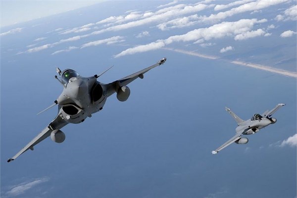 <p><b>6. Fransa</b></p>  Son olarak Orta Afrika Cumhuriyeti, Mali ve Libya'daki operasyonlarda ne kan Fransa savunmaya ylda 43 milyar dolar harcyor.