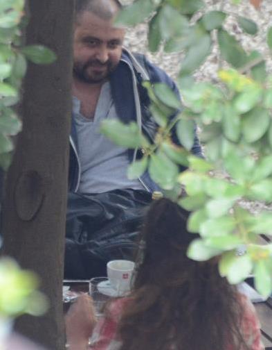 Sa elinin parmaklaryla ilgili sorun ilk kez grntlendi. Parmaklarnn ucundaki morluklar konusunda hastane bir aklama yapacak m? Yoksa speklasyonlar srecek mi?