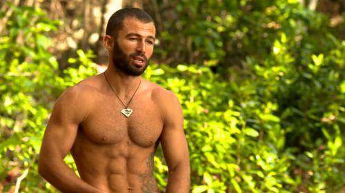 "Issz adaya dtnde yanna neyi alrsn?  tane delikanl adam alrm"