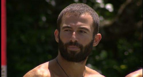 "Gemite ylann birini kar adaya gnderdim ama gndermeyle bitmiyormu.. Ylann biri yine bizi buldu."