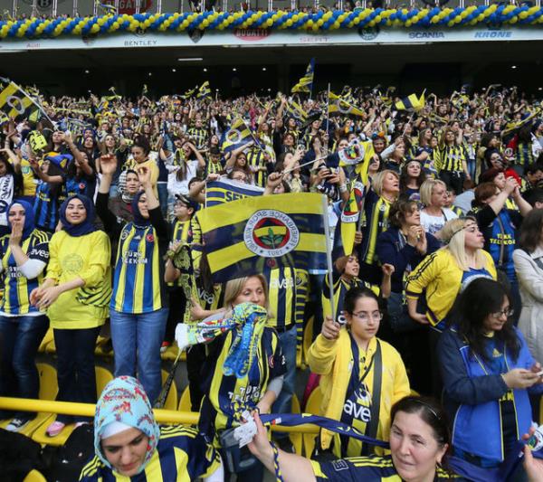 Galatasarayllardan tek isteim: Kuyruk acnz az tede yaayn Mayslar Sizin Olsun Biz Nisanda ampiyonuz