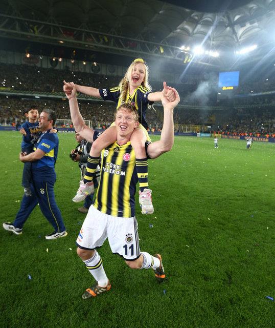 Hatrlatma : Drogba : Hibir takm ezeli rakip liderin 10 puan gerisine dmez. Fark: 12 puan!!!