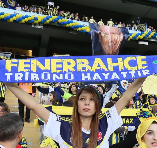 Bizi tebrik edenleri biz de tebrik ediyoruz ne yaptnz ettiniz 2. oldunuz