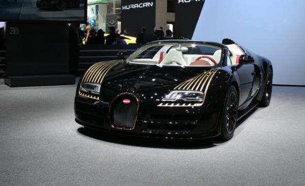 "Black Bess" de Bugatti Veyron 16.4 Grand Sport Vitesse temel alnarak gelitirildi.