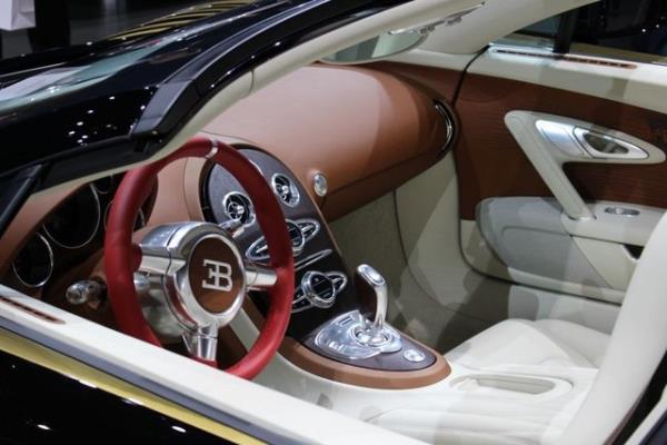 Altn sars vurgular da "Black Bess"in hemen gze arpmasn salayan unsurlar oldu.