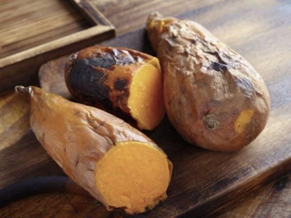 <p><b>Tatl patates </b></p>  Gl bir antioksidan olan beta-keraton kaynaklarndandr ve ya depolanmasyla savar.