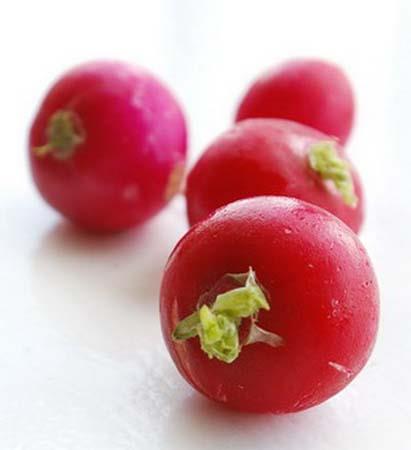 <b>TURP:</b> Bbreklerdeki mikroplar ldrr. Kum ve talarn dklmesine yardmc olur. Karacier iliini indirir. Sarlkta faydaldr. Safra talarnn drlmesine yardmcdr. Romatizma, siyatik astm ve bronite faydaldr.