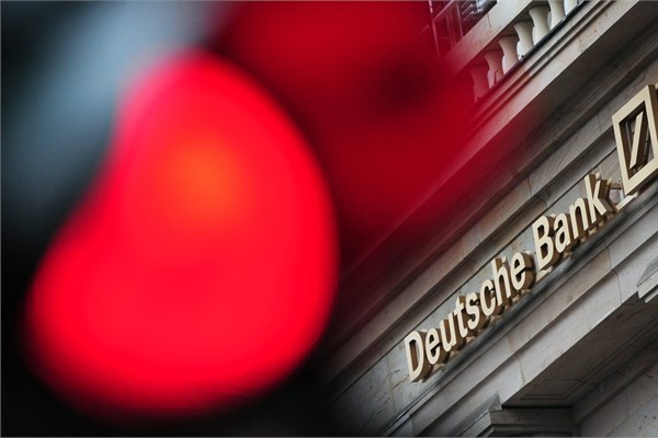 <p><b>8- Deutsche Bank</b></p>  Aktif bykl 2,42 trilyon dolarn zerinde.