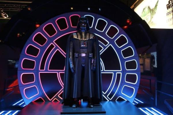 <b>zleyicinin merakla bekledii filmin kadrosunda u isimler yer alyor:</b>