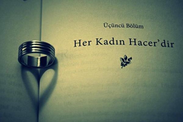 Sonu tandk: Sinan Yamur, 660 bin toplam bask adediyle son  ylda olduu gibi yine "yln en ok satan yazar".