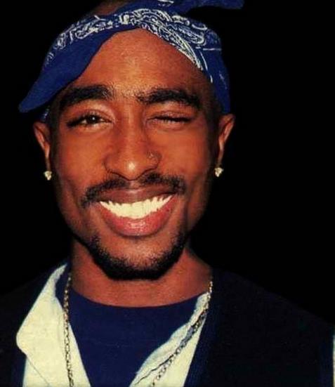 Bugn pek ok adan pheli grnen bu saldrnn komplo olduu ve Tupac'n ortadan kaybolmak iin bunu dzenledii iddia ediliyor.