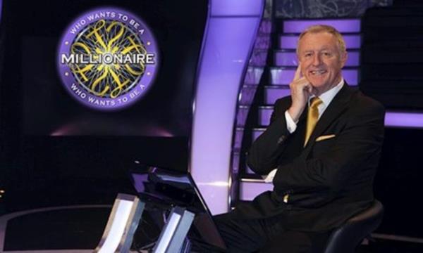 <p><b>39 BN FEET YKSEKTE CAN PAZARI</b></p>  Chris Tarrant, mart ay banda bir ekim iin gittii Tayland'dan uaa binerken elinde bir ac hissetti. Pasaport kontrolnden geerken elindeki ary pek de nemsemedi.