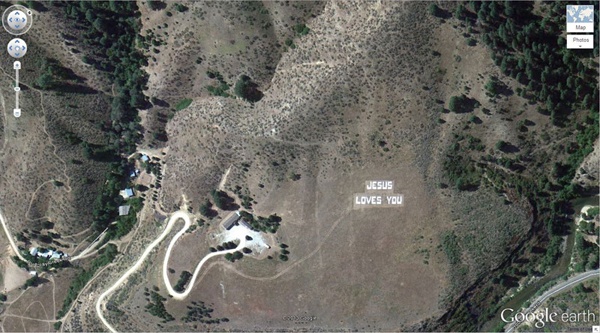 12. Sevgi mesaj (43.645074, -115.993081) Boise National Forest, Boise, Idaho, ABD