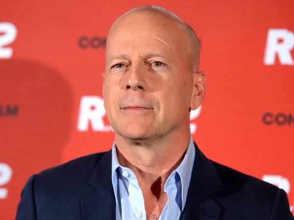 59 yandaki Willis poplerliini hl koruyor ve bugn bile McClane roln oynamay srdryor. The Expendables (Cehennem Melekleri) serisinde onun da yer almasnda alacak bir ey yok!