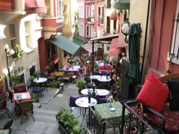 Cezayir Soka, Beyolu stanbul